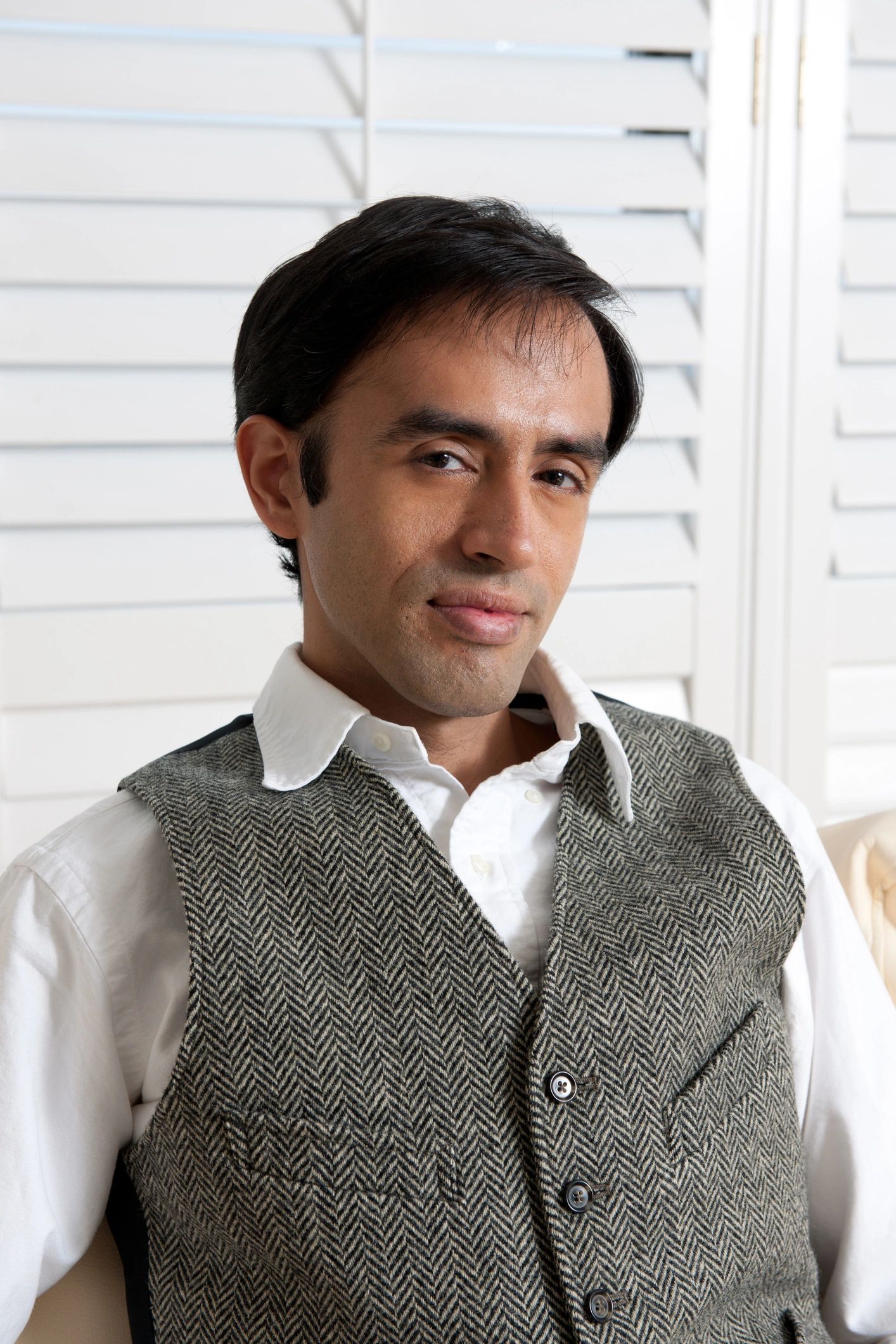 Portrait of featured author Farhan Ali